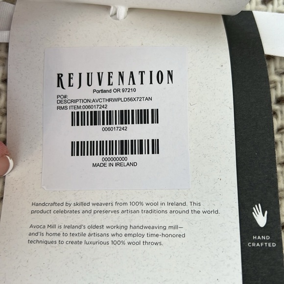 SOLD - Avoca Pure Donegal Wool Throw 56x72 Ivory Tan Made In Ireland Reg. $250 - Picture 7 of 8